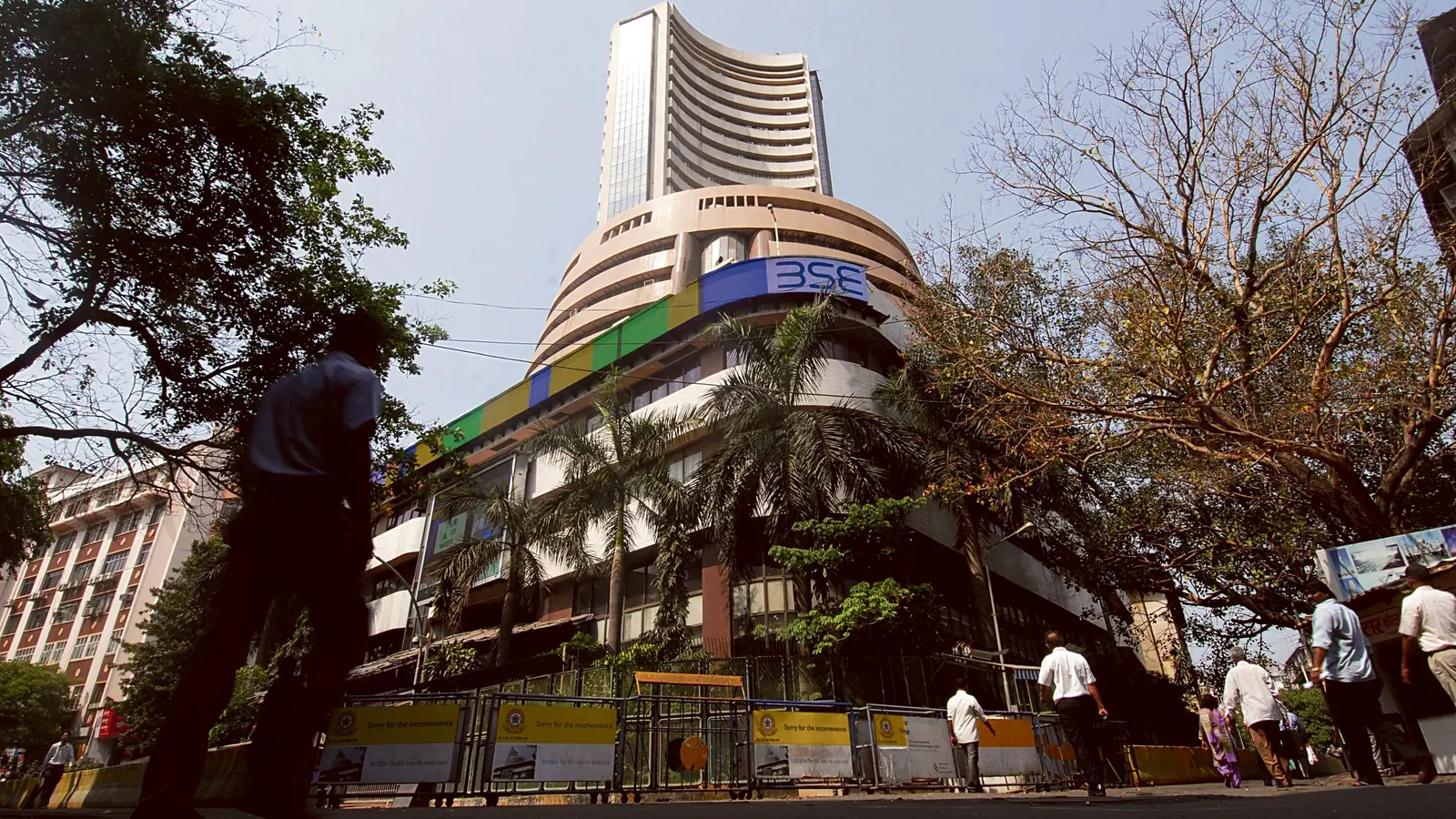 Stock Market Today: Sensex Tumbles 724 Points; Nifty Near 21,700 After RBI Policy Meet.