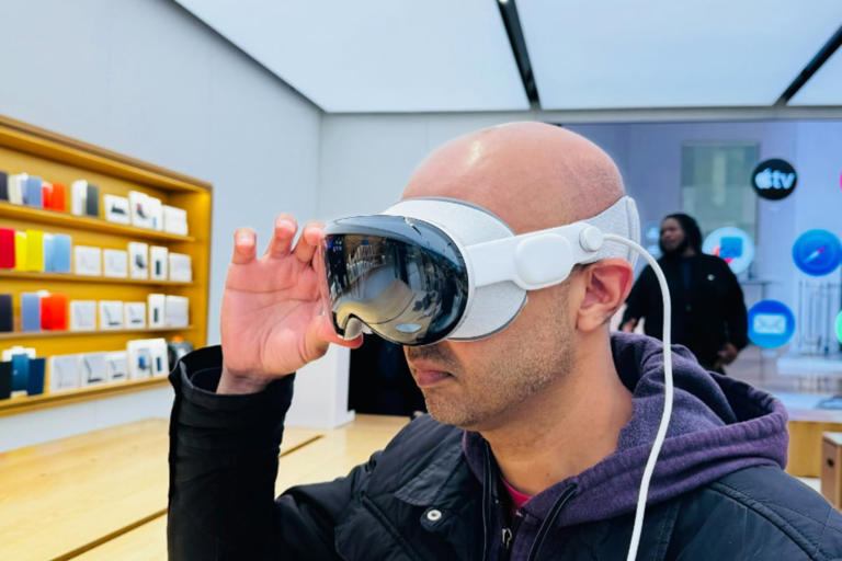 Apple Fans Are Already Returning Their Vision Pro Headsets. Here’s Why